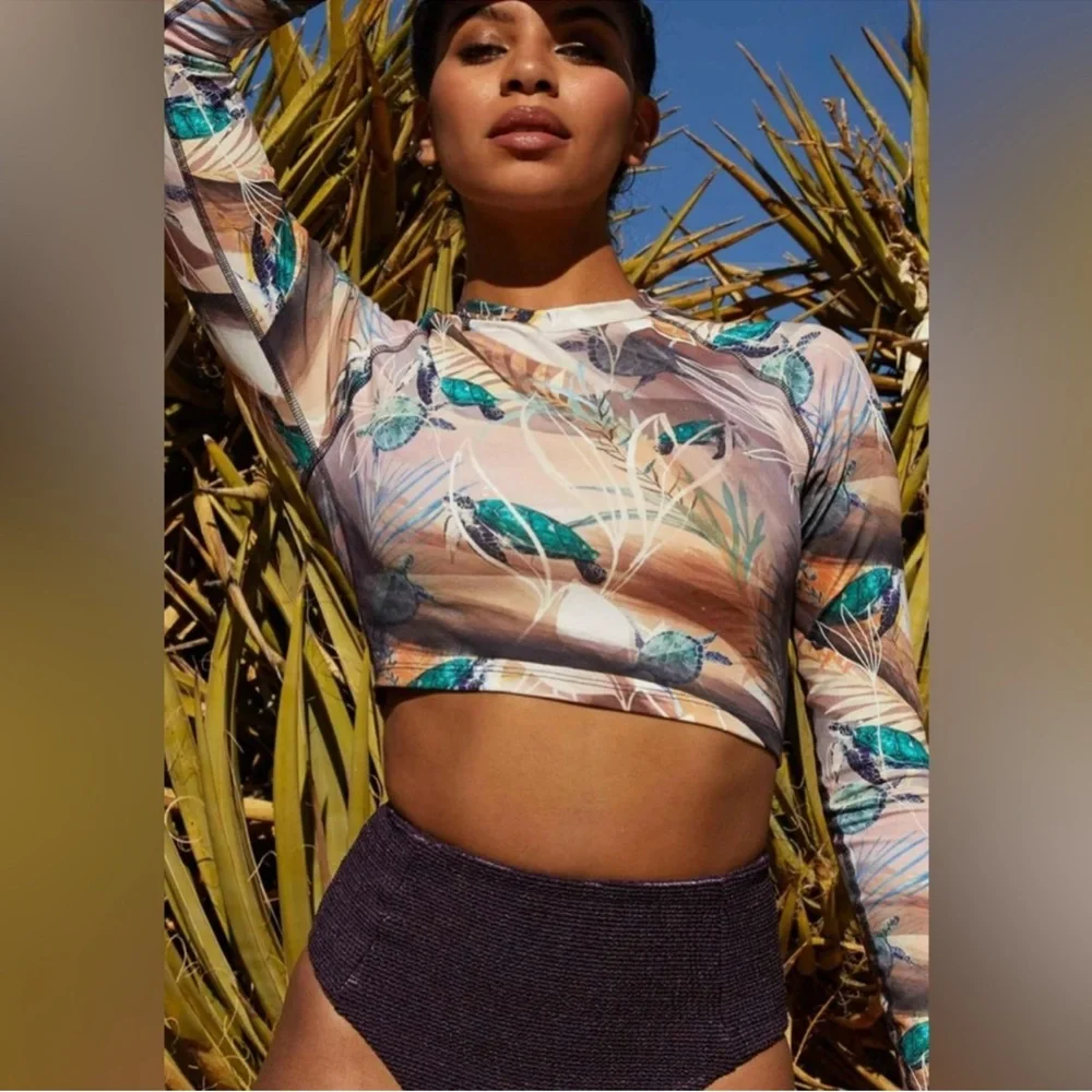Floral Long Sleeve Swim Top - Picture 3 of 10